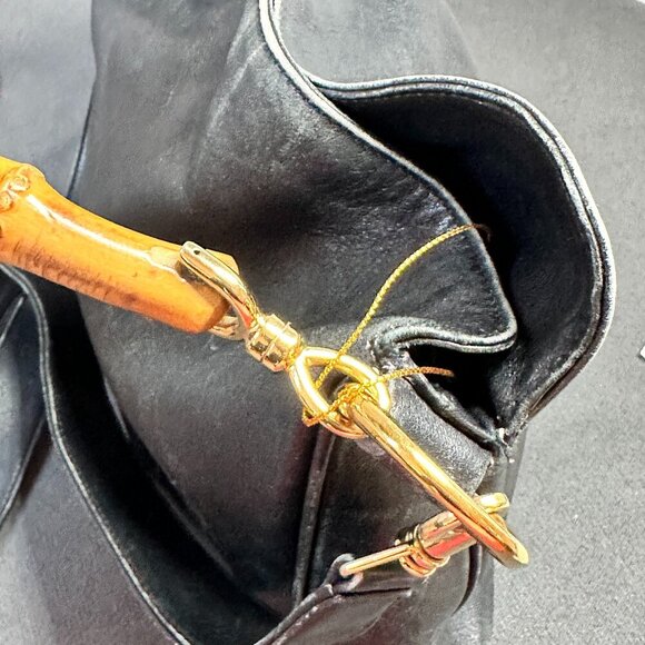 🖤 GUCCI BLACK LEATHER SHOULDER BAG W/ BAMBOO HANDLE & STRAP - VINTAGE 🖤 - Picture 9 of 10